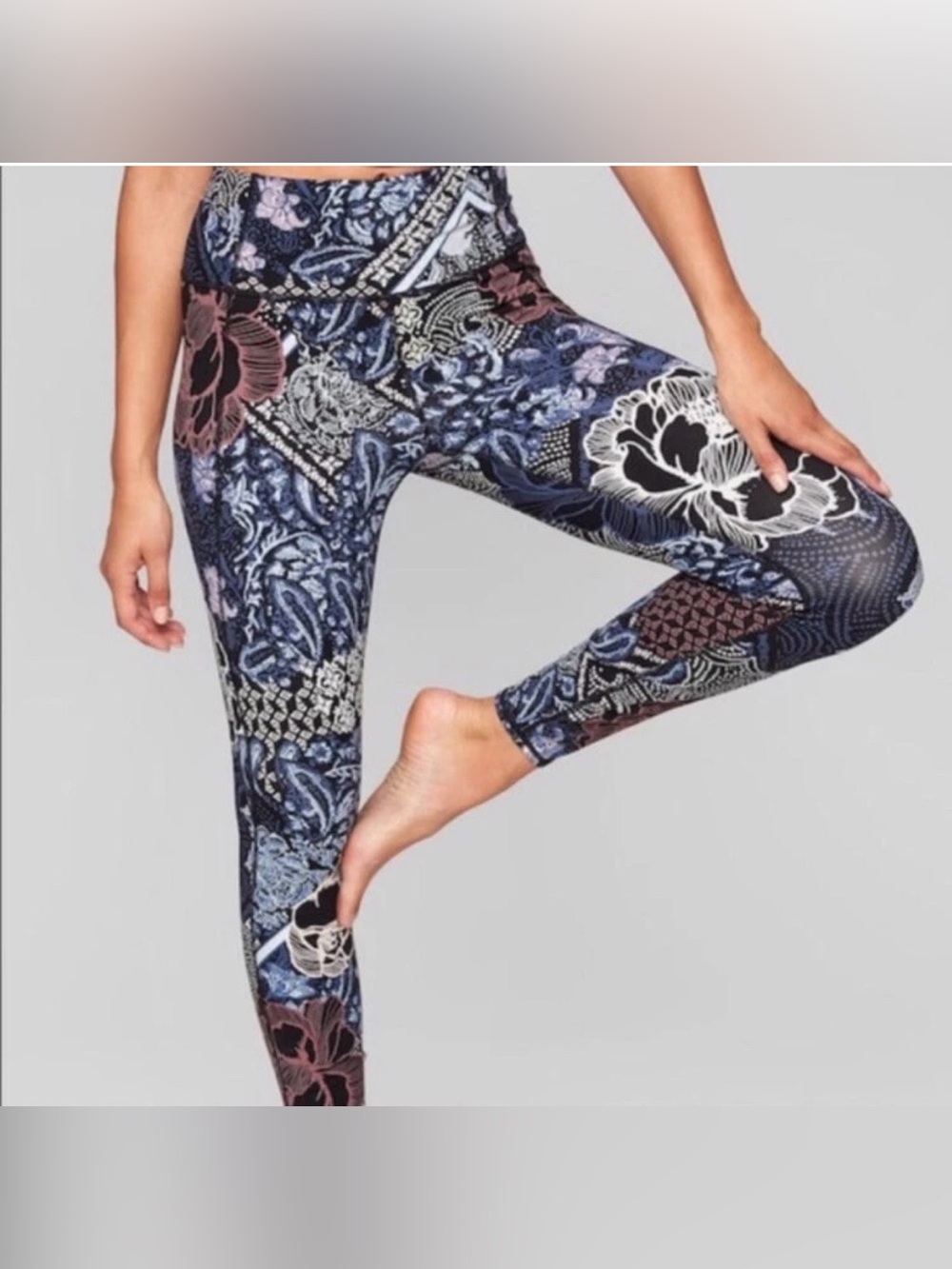 Athleta Patchwork Salutations 7/8 Yoga Athletic Leggings Size SP